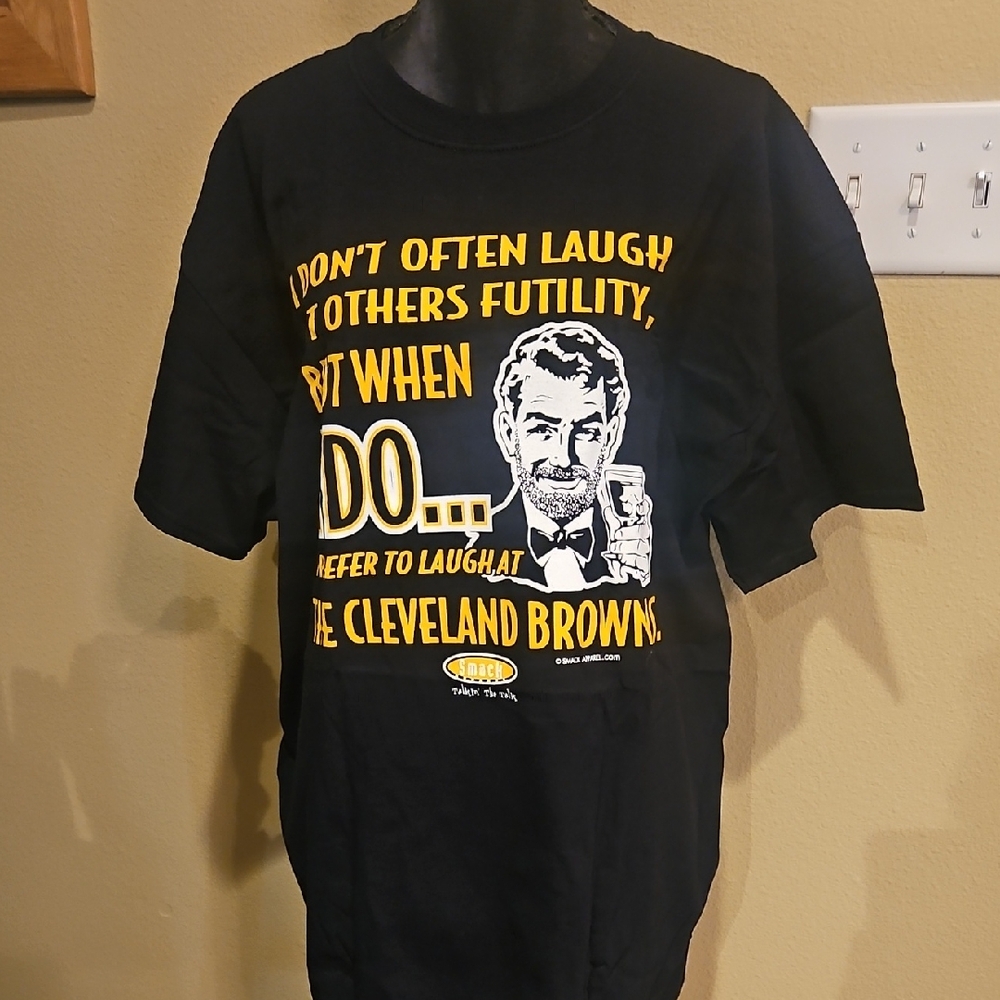 Gildan Black and Yellow Short Sleeve Tee with Cartoon Design